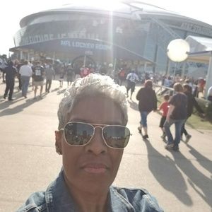 Meet your Posher, Teresa